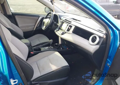 2018 Toyota Rav4 Xle from USA, damaged, VIN JTMWFREV3JJ725847